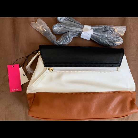 Pocketbook - Picture 2 of 5